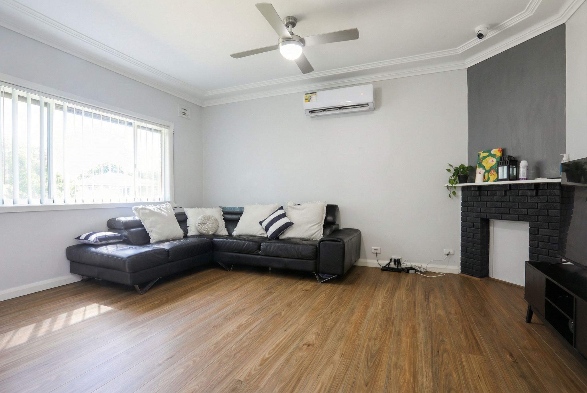 lounge 1