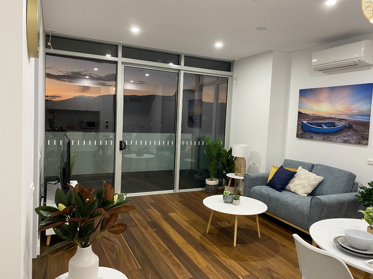 Signature  1280x960)