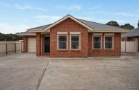 Front View Greenwith