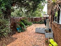 2025 Yala_Bangor_11-405_outside_back