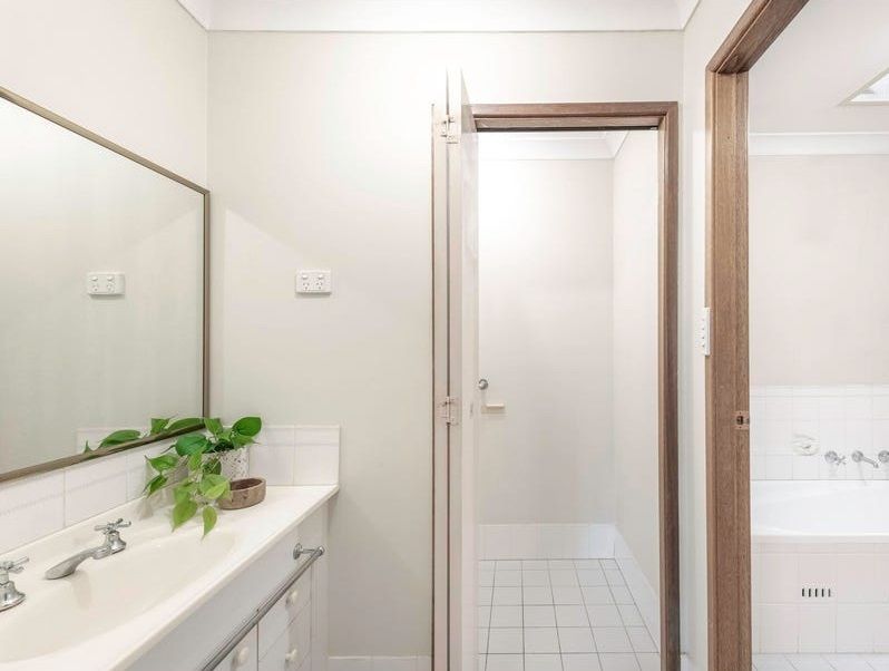 Swansea SIL Home  7)