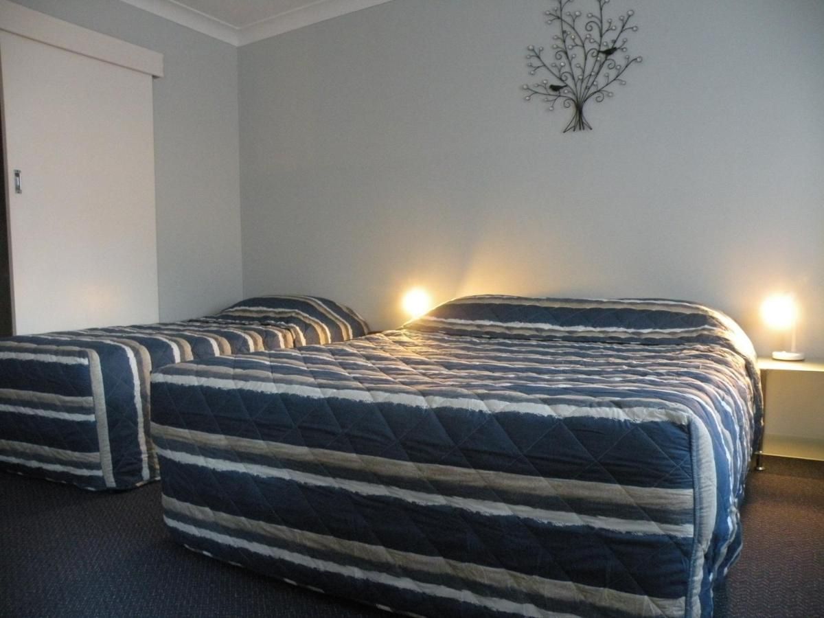 room corowa motor inn