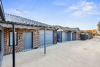 Maude   Driveway Facades 1 LR No Logo