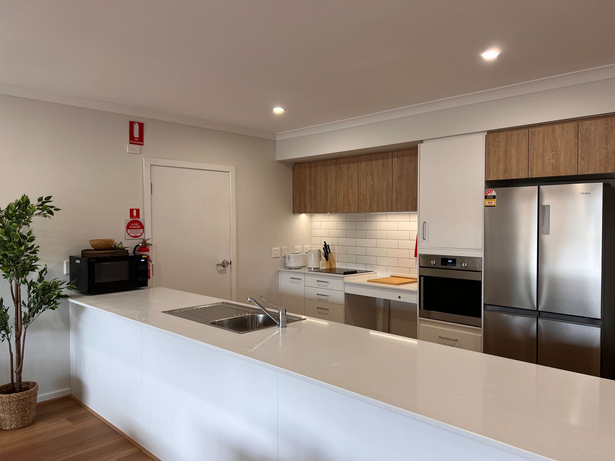 74839595122 3BDC5F7E-B672-4552-A43A-6742D7986C5A