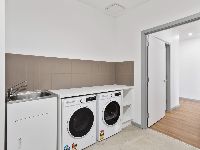 Airdrie   Laundry 1 HR No Logo