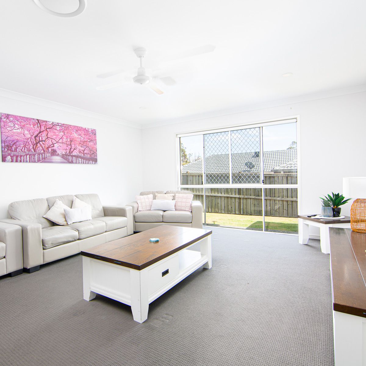 Commera Heights Dr Pimpama LRG   001