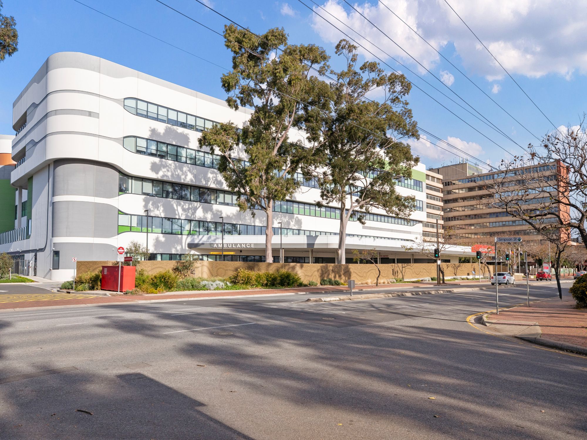 Seaton   The Queen Elizabeth Hospital HR No Logo