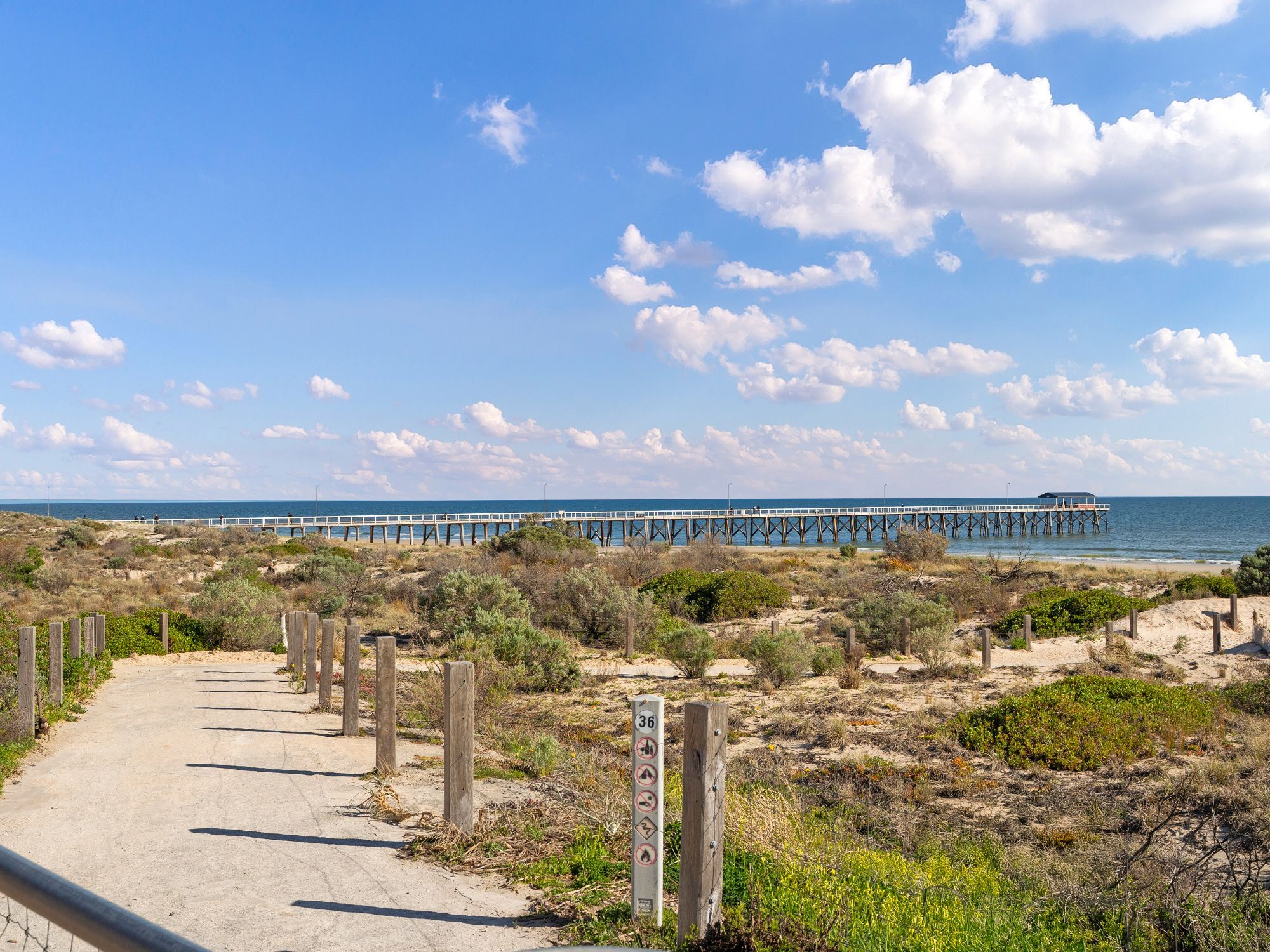 Seaton   Grange Beach and Jetty HR No Logo