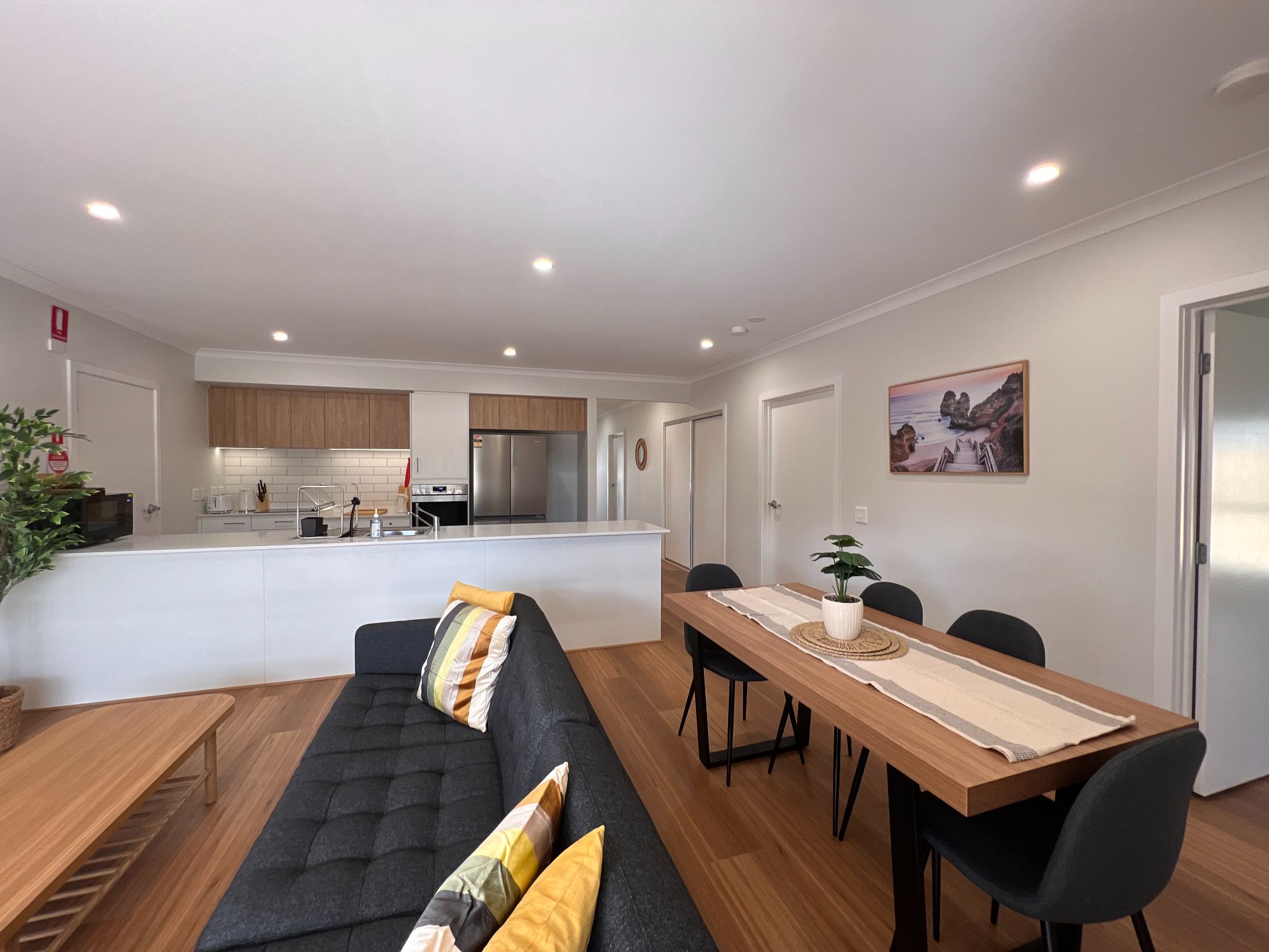 74839623617 0A27244D-7B41-4AB4-8FFB-CC7DE39A2C50