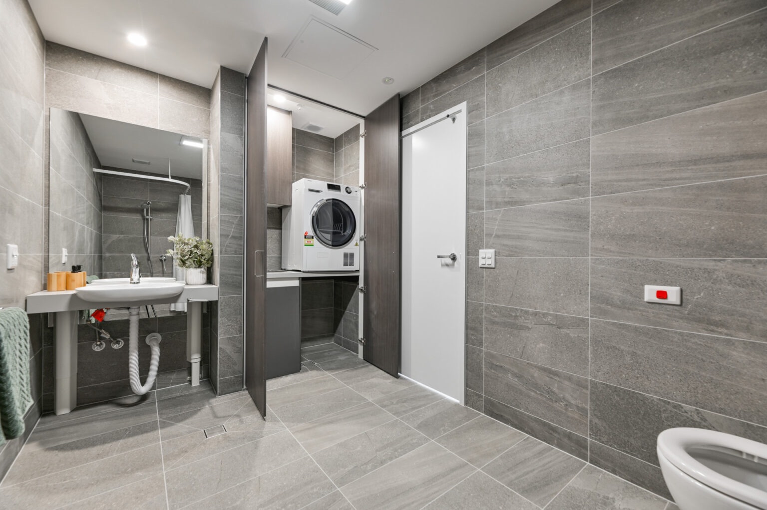 williams landing-bathroom