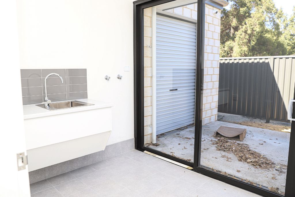 Banyard Avenue  Kelmscott (6)