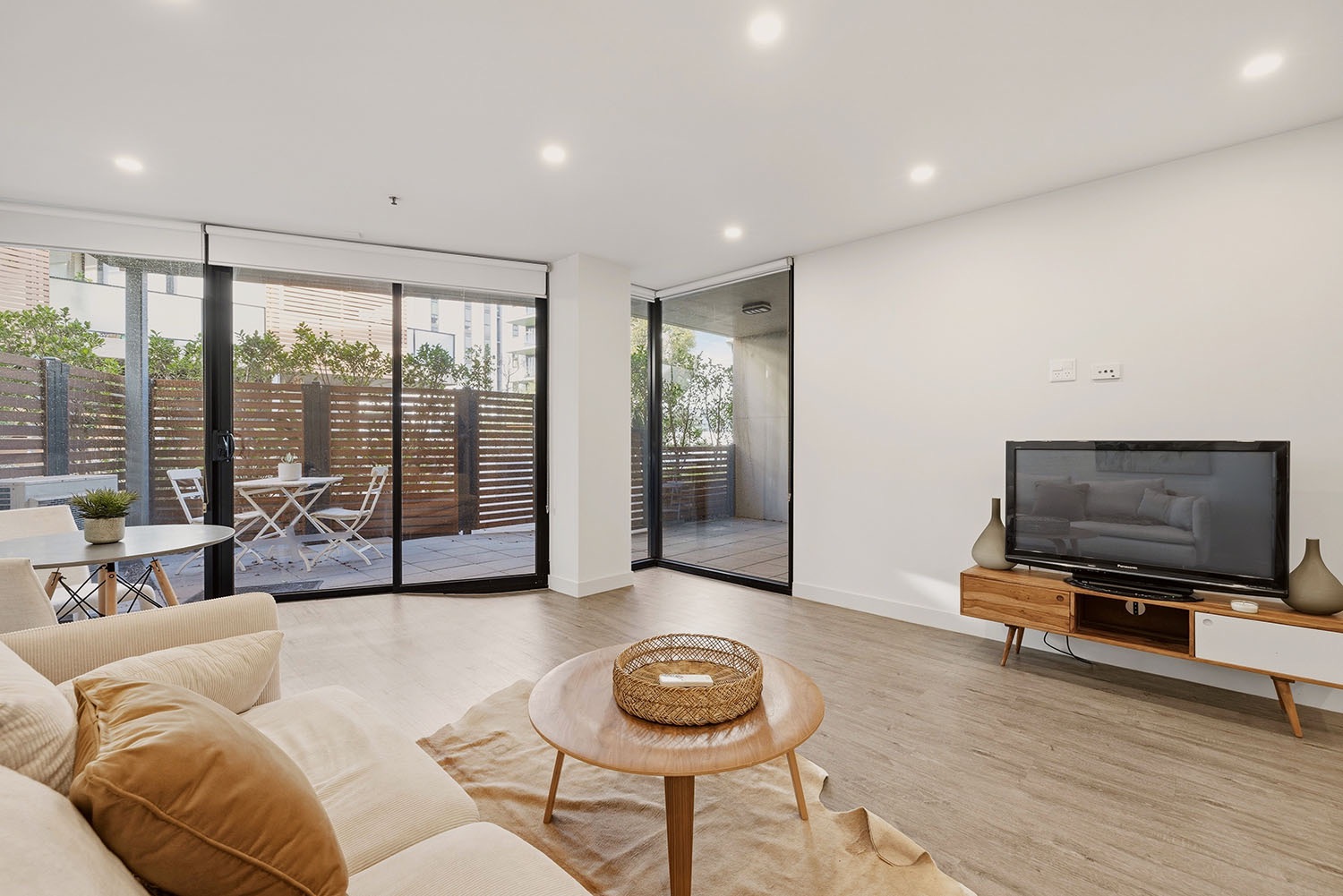 104 480 Albion St_04_web.jpg