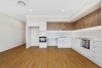 7539AUR  PROFESSIONAL PHOTO - LOW RES 7) 20250919113733108