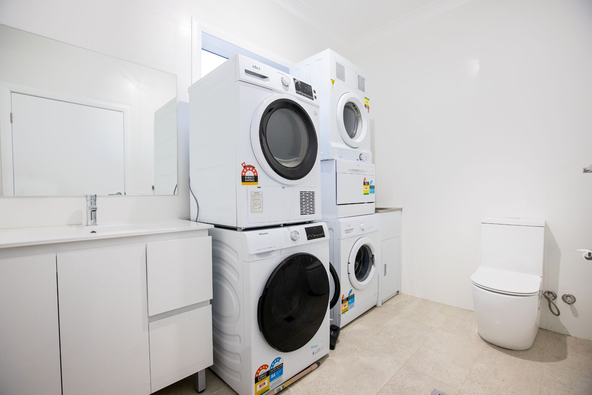 127 seville st Fairfield 23