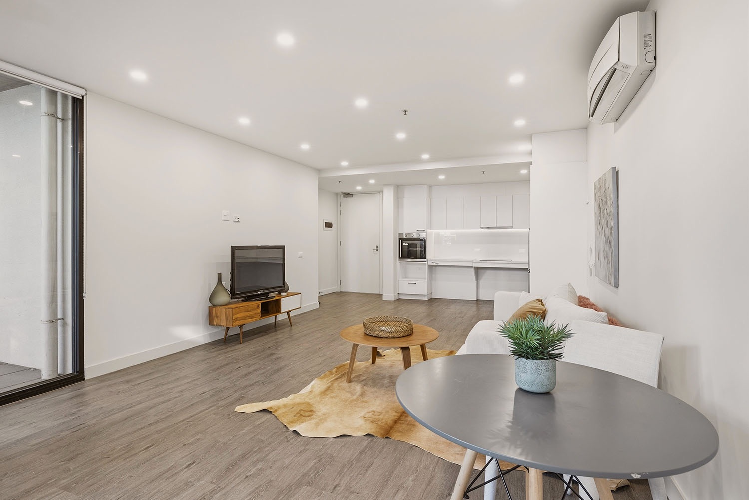 104 480 Albion St_05_web.jpg