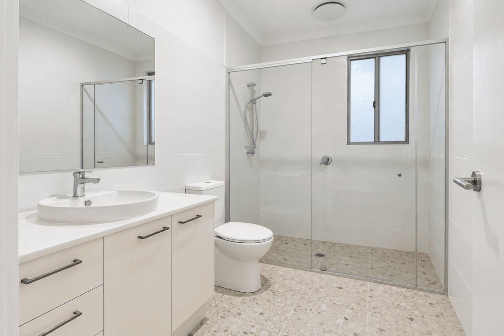 08 ensuite