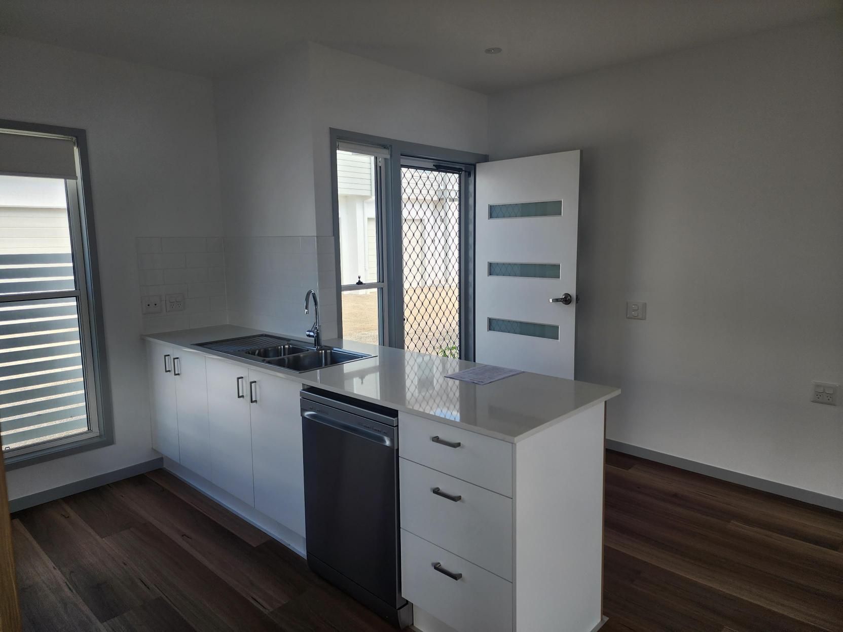 ky3rxvntj9fsyzwbovlj