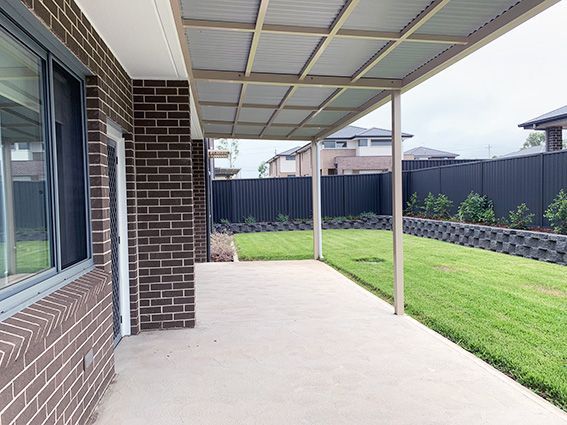29b01f5a 8d25-4dc4-bc6f-7b526a3c0ed4-lg-Matthew-House-Backyard-Outdoor-Entertainment-Area