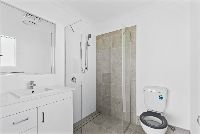 013 Open2view_ID953882-19_Ibis_Court