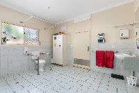 Albert Park   75 Selth Street - 11