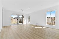 006 Open2view_ID953882-19_Ibis_Court