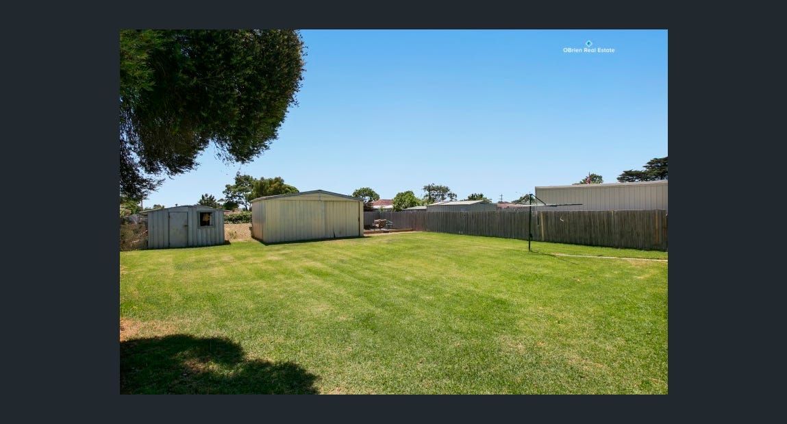 6  bakewell street cranbourne