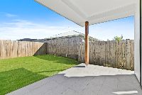 002 Open2view_ID953882-19_Ibis_Court