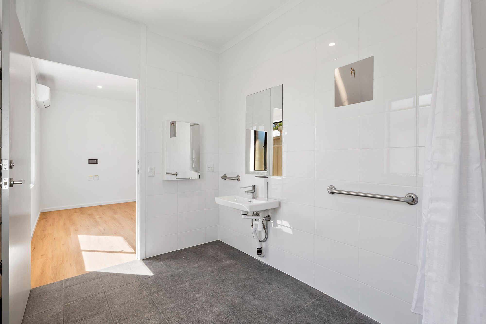 Shipton   Dwelling 1 Ensuite into Bedroom LR No Logo