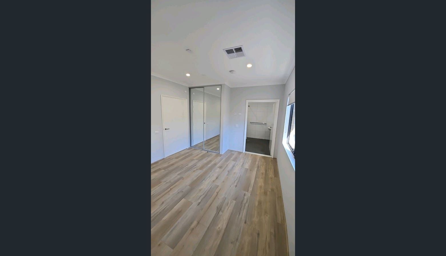 image  7)