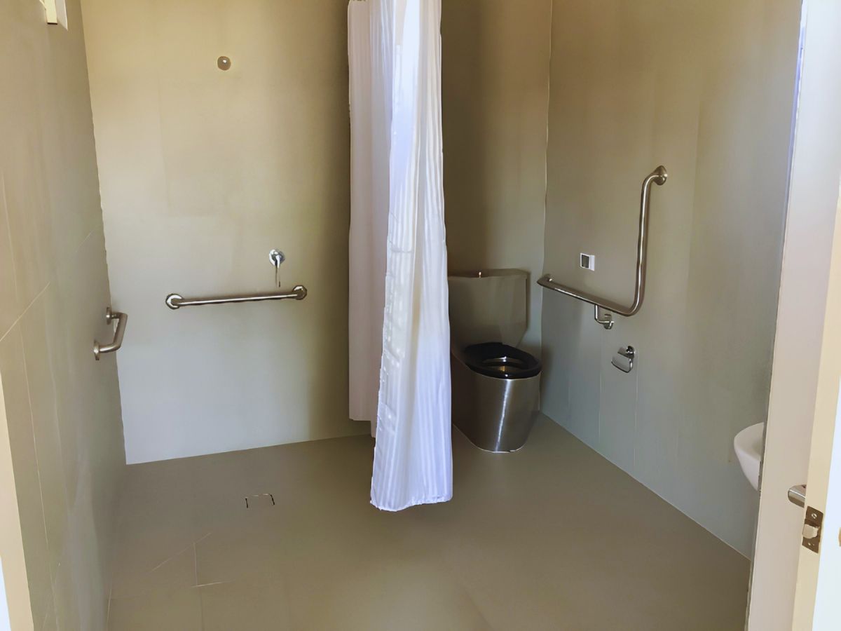 Ensuite