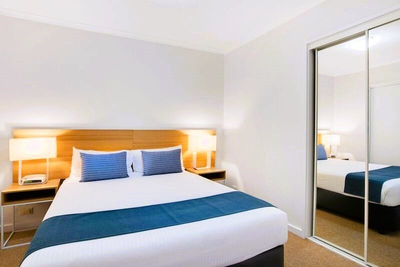 Williams Town Beach  1)