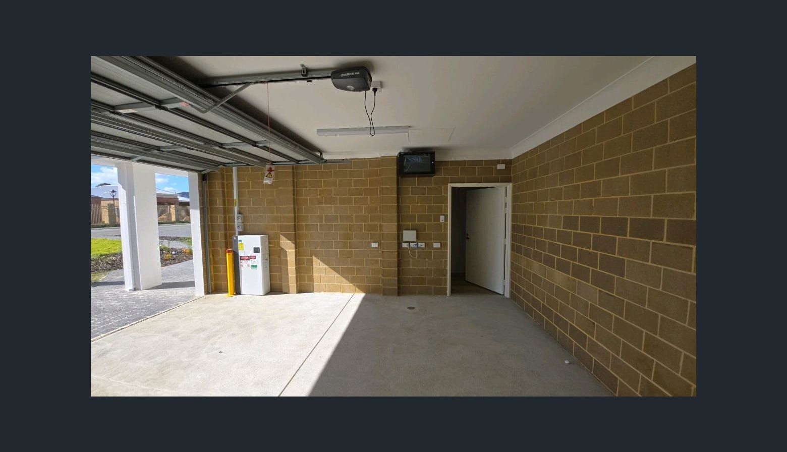 image  3)