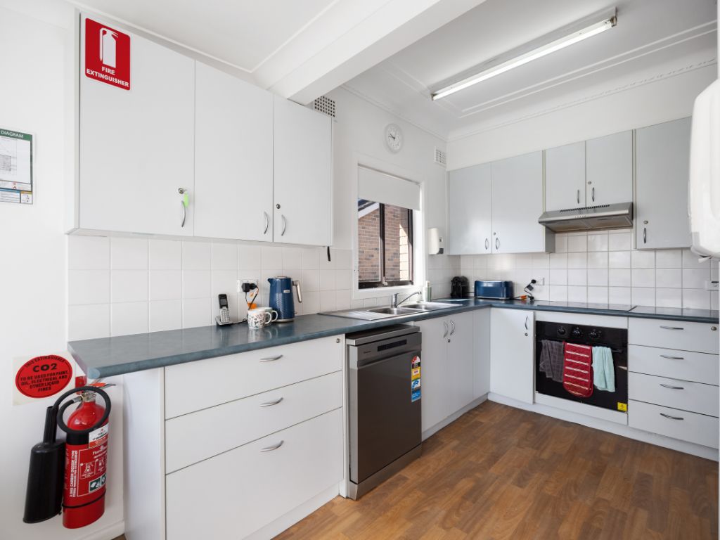 Short Term Accommodation Respite Hornsby-Burdett_Image 04_Kitchen 1.1