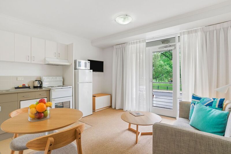 Williams Town Beach  8)