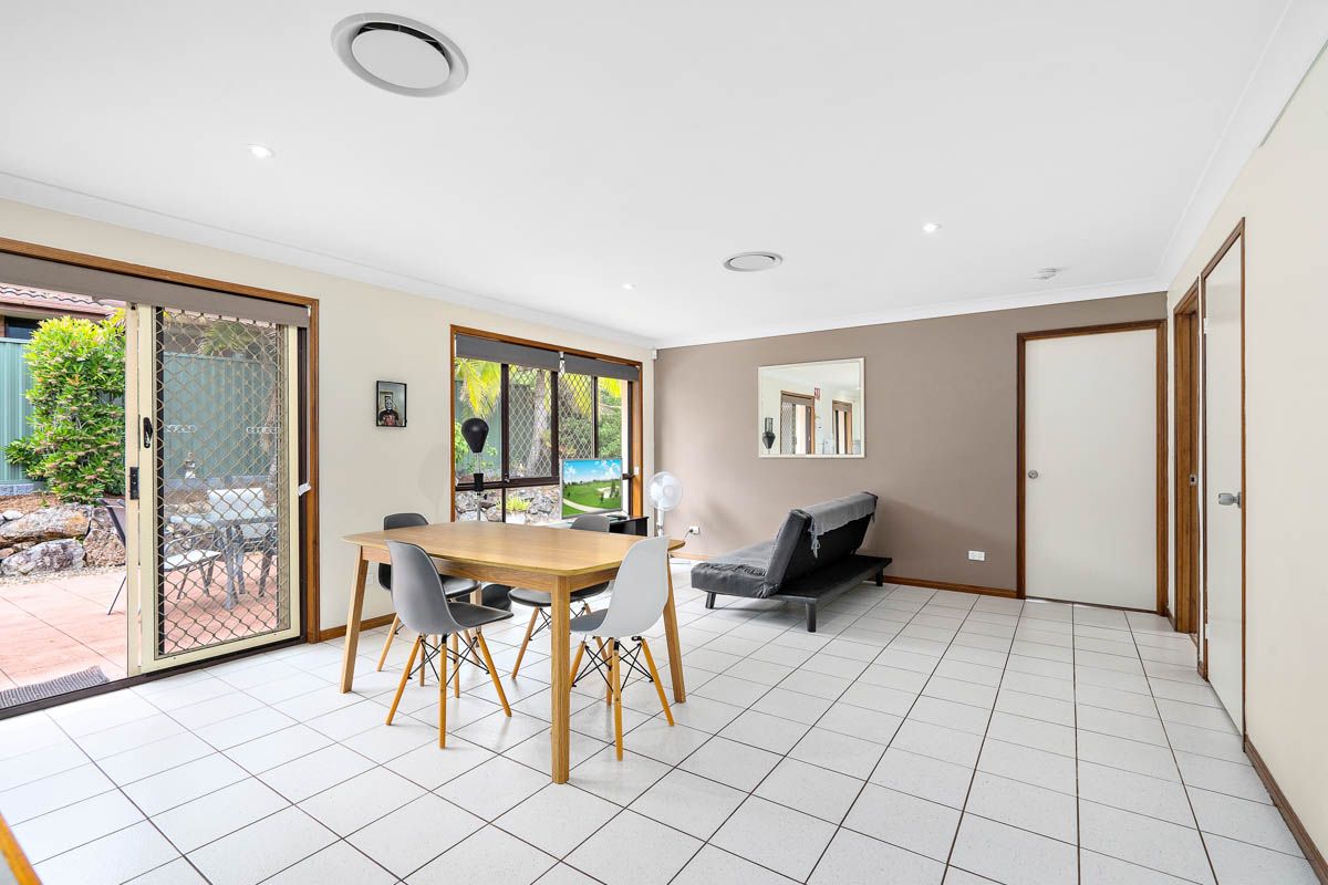 4 Whitehead Dr  Burleigh Waters-020