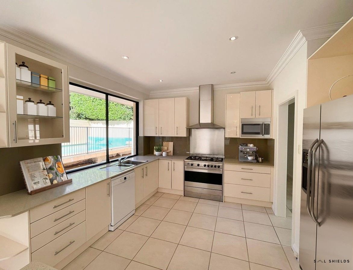 Woodlands Ave kitchen 2