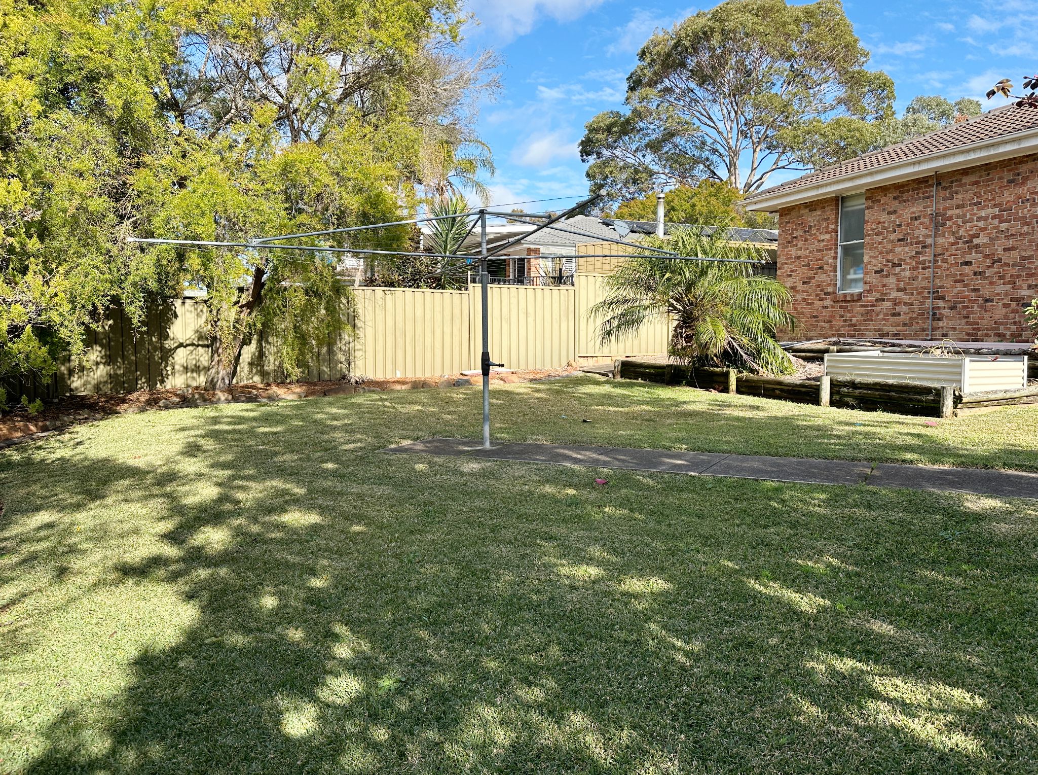 2025 07_Barden_ridge_Kelsall_ oustide2