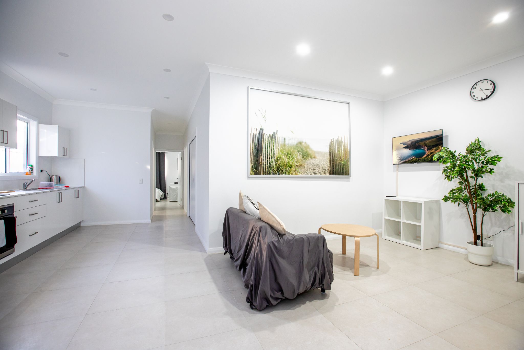 127 seville st Fairfield 24