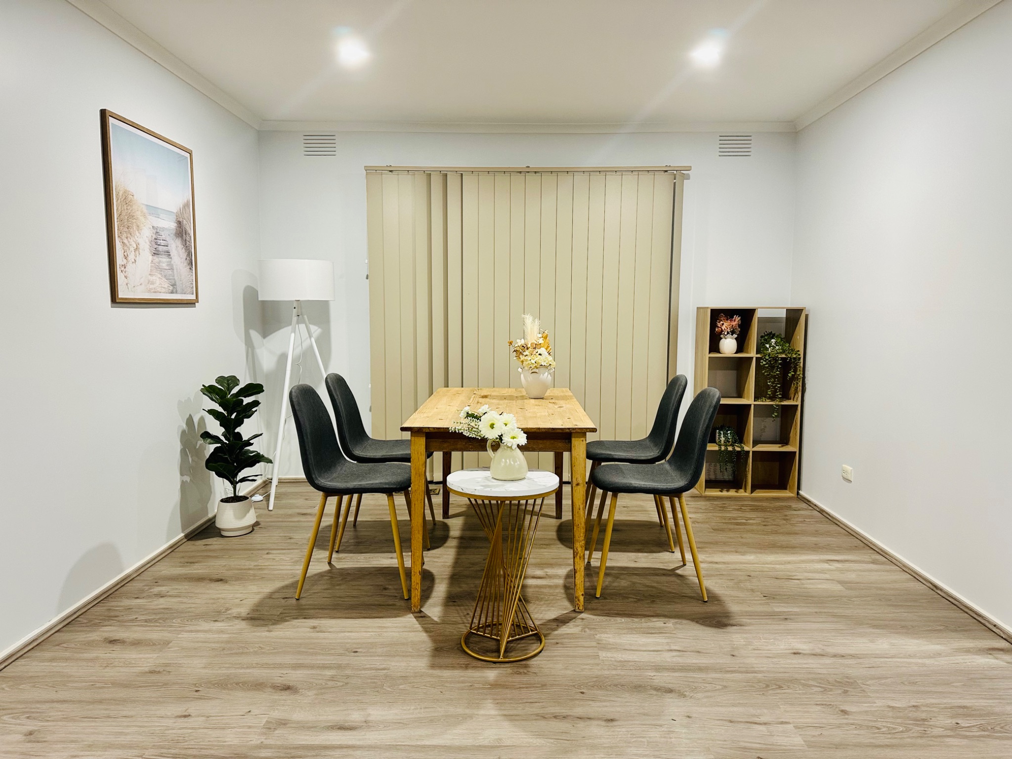 11B9F9D2 5E43-45F6-8424-C5AFF01DC001