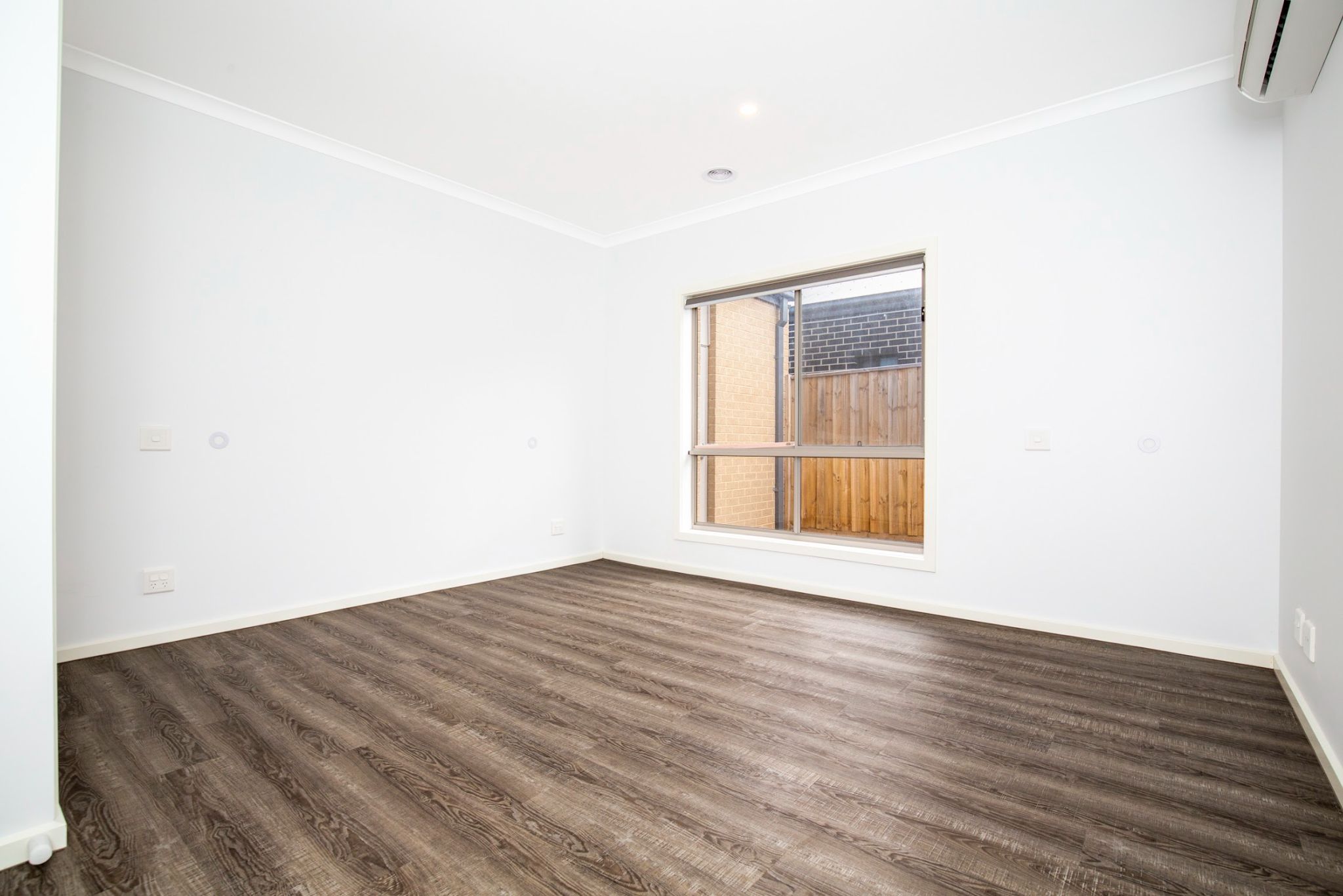 Bedroom 1 M