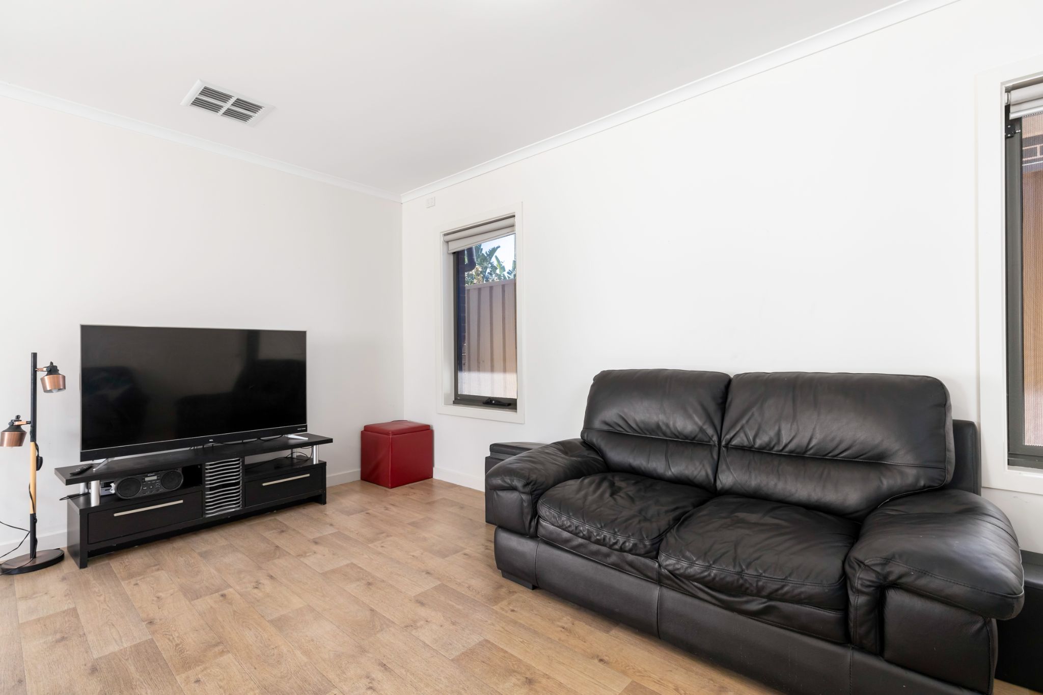 Northfield   32a Jolly Avenue - 09