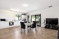 Northfield   32a Jolly Avenue - 05