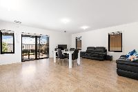 Northfield   32a Jolly Avenue - 07