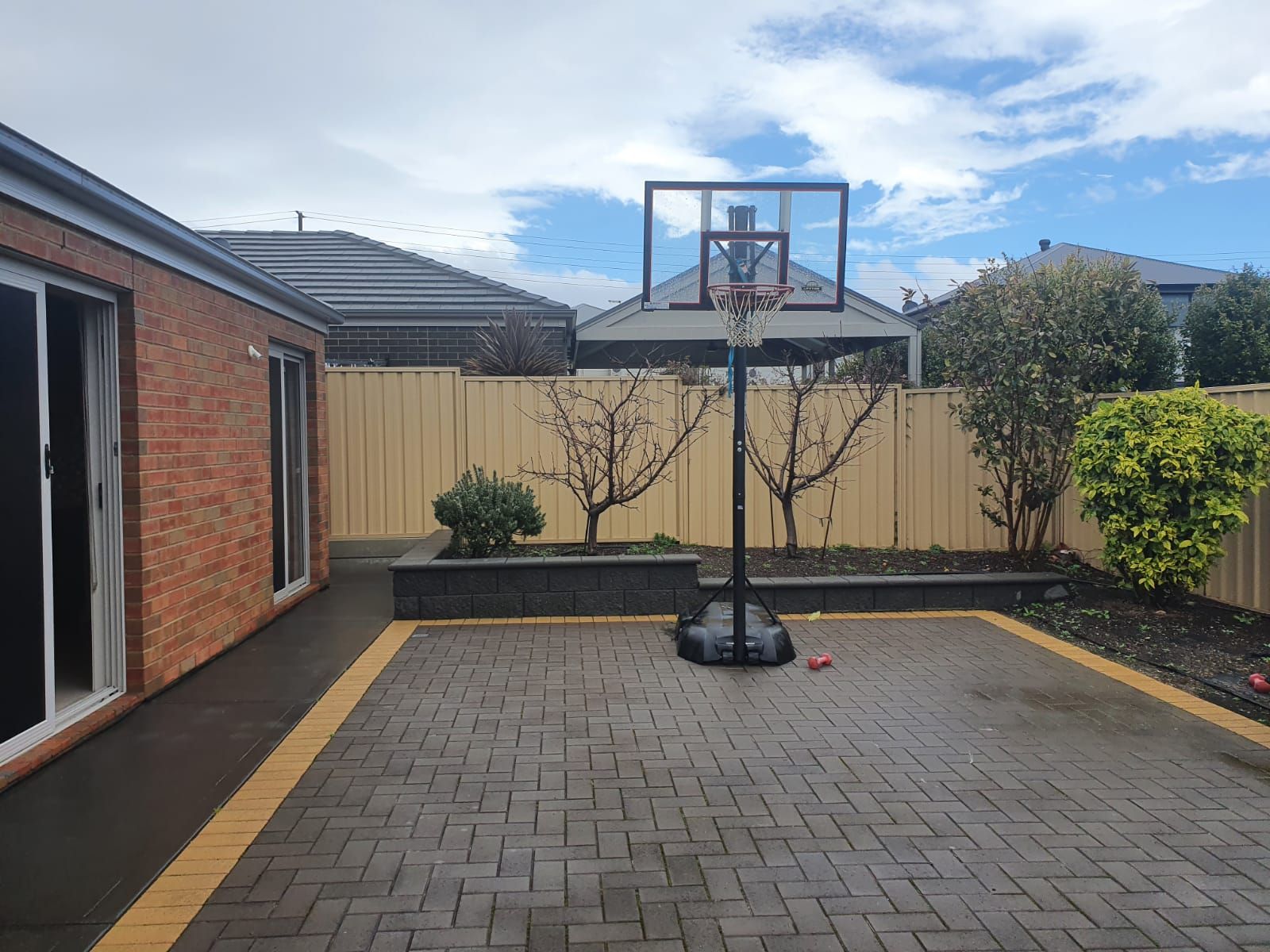 c3fb058b 19c7-4c3f-9c0b-83c430c1f9bb