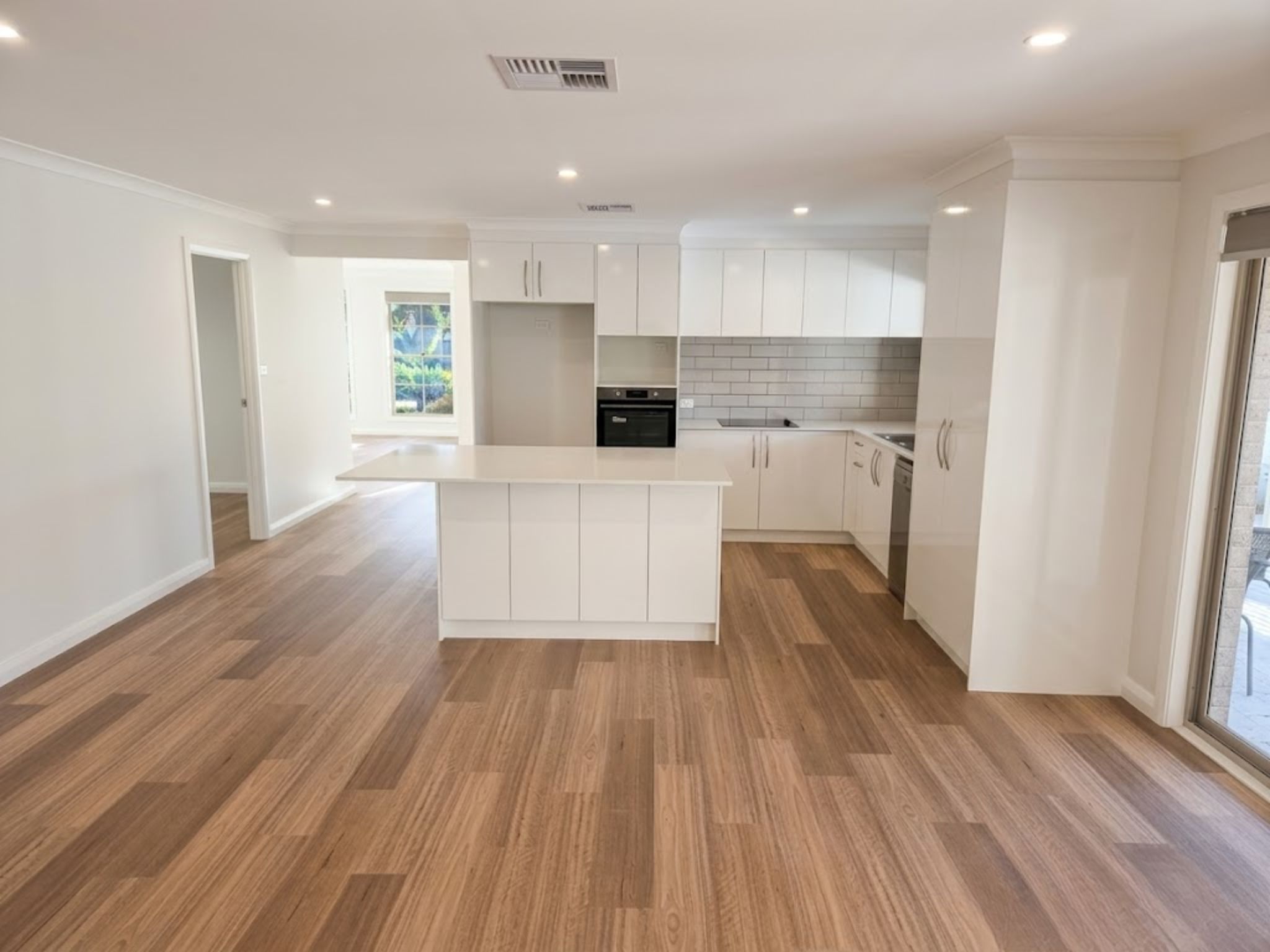 mount Annan post refurbishment kitchen