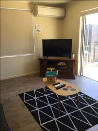 3  lounge