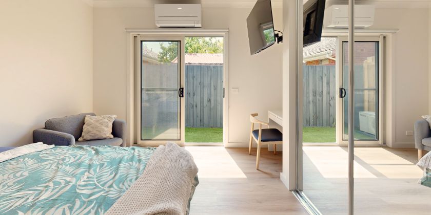 10 ensuite-bedroom