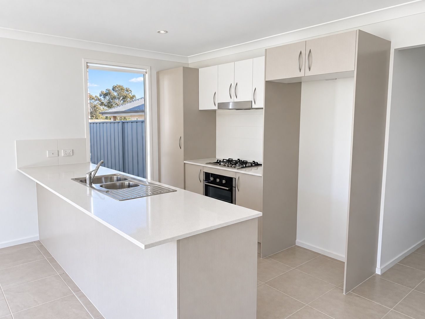 2 bradman-drive-woongarrah-32-compact-kitchen-with-island