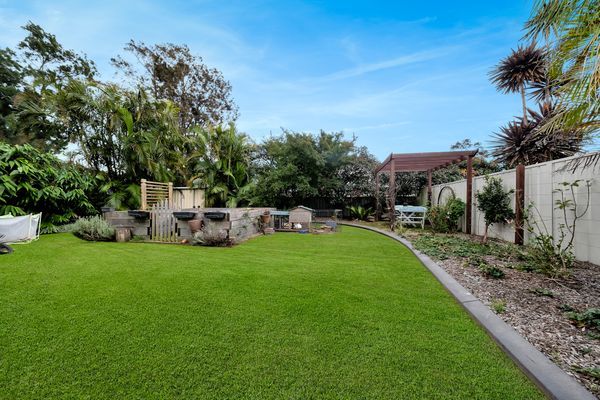 2018035104 12_1_220830_054032-w2000-h1333