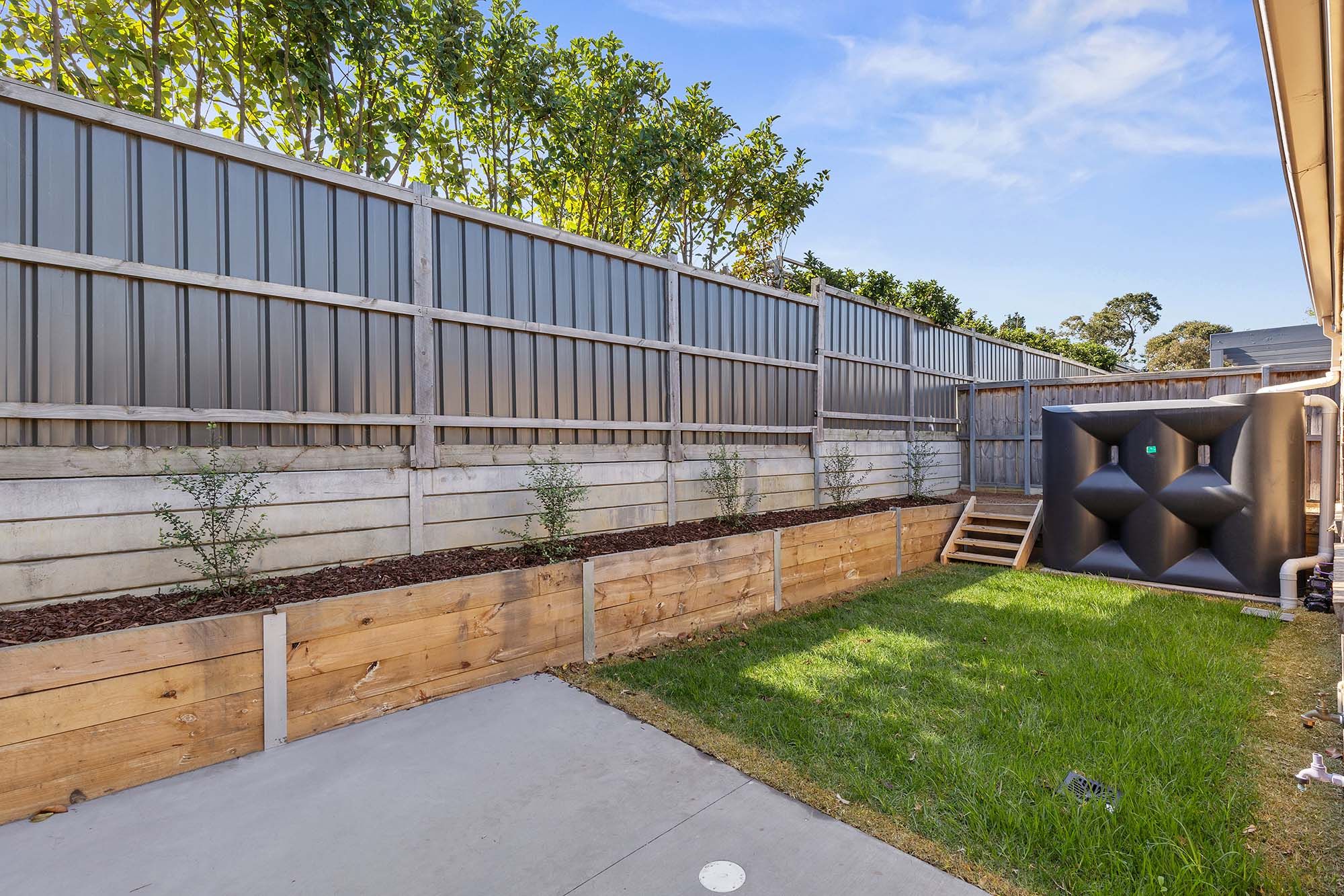 Bankside   Backyard LR No Logo